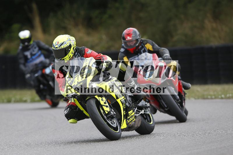 /30 23.06.2025 Get Faster Caremotion ADR/Rider Academy gruen/46